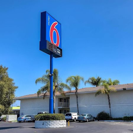 Motel 6-Rowland Heights, Ca - Los Angeles - Pomona Bagian luar foto