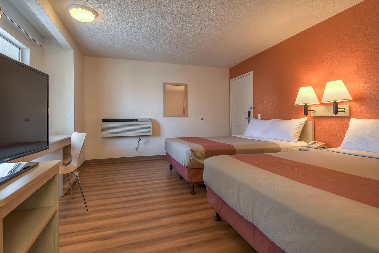 Motel 6-Rowland Heights, Ca - Los Angeles - Pomona Ruang foto