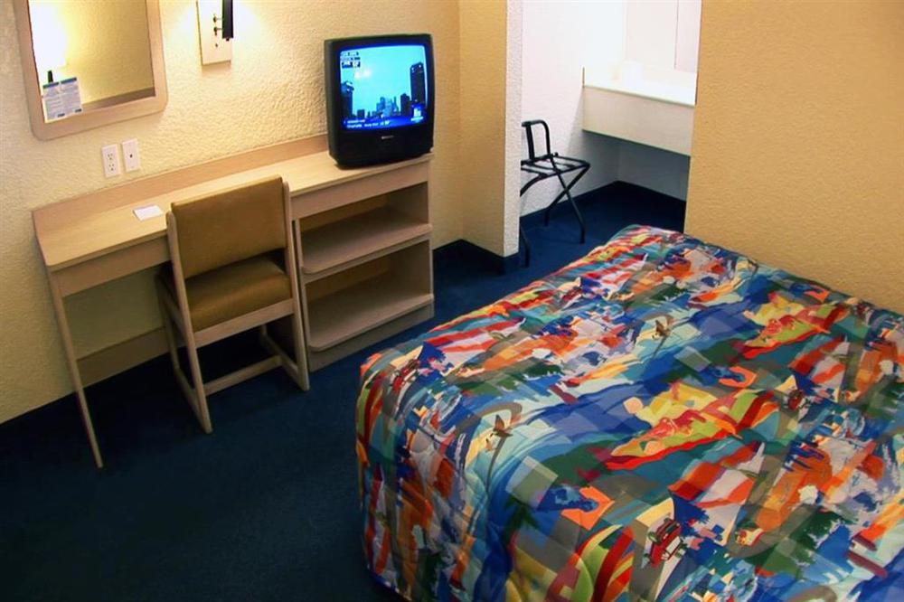 Motel 6-Rowland Heights, Ca - Los Angeles - Pomona Ruang foto