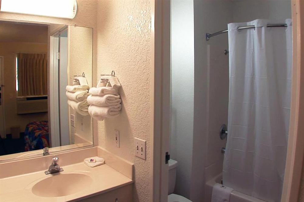 Motel 6-Rowland Heights, Ca - Los Angeles - Pomona Ruang foto